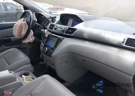 2014 Honda Odyssey Touring/Touring Elite z USA, uszkodzony, nr VIN 5FNRL5H97EB054158